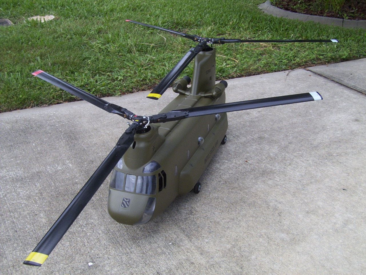 rc chinook helicopter kit